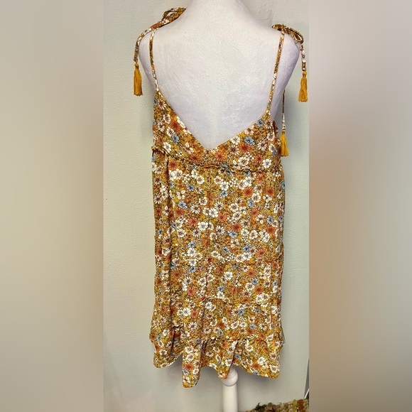 Mustard Yellow Floral Boho Minimalist Spring Summer Fully Lined Dress 
Size XL - Picture 6 of 7